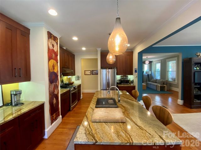 2021 Ashland Avenue, Charlotte, NC 28205