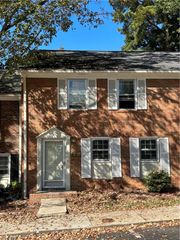 3933 Valley Court C, Winston Salem, NC 27106