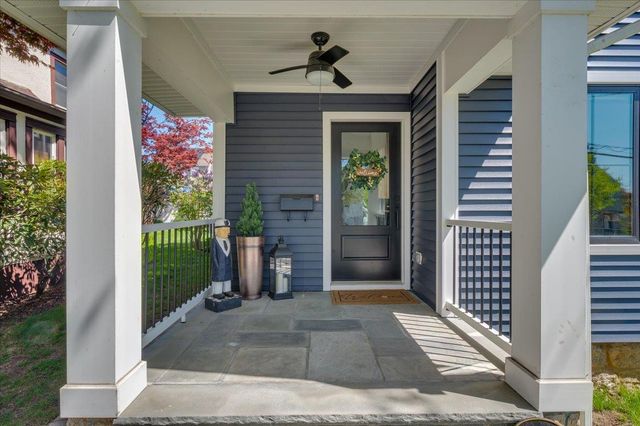 22 Lockwood Avenue, Bronxville, NY 10708