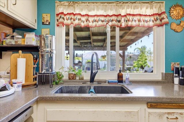 1922 S Cordova Avenue, Colton, CA 92324