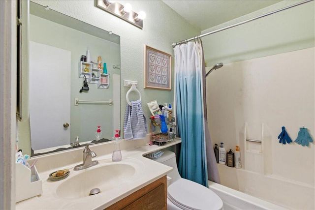 1922 S Cordova Avenue, Colton, CA 92324