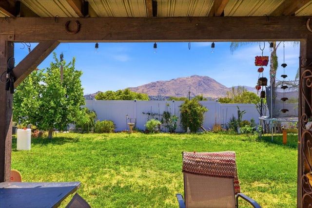 1922 S Cordova Avenue, Colton, CA 92324