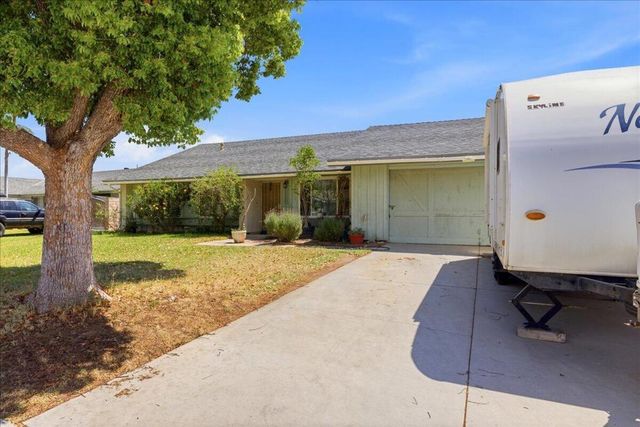 1922 S Cordova Avenue, Colton, CA 92324