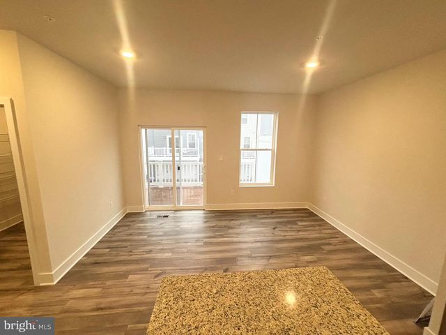 7238 CONTEE RD, Laurel, MD 20707