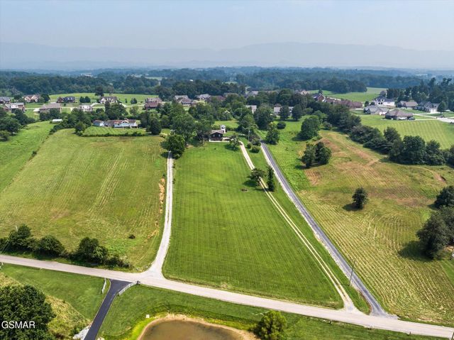 6332 Nails Creek Road, Seymour, TN 37865