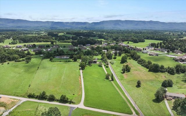 6332 Nails Creek Road, Seymour, TN 37865
