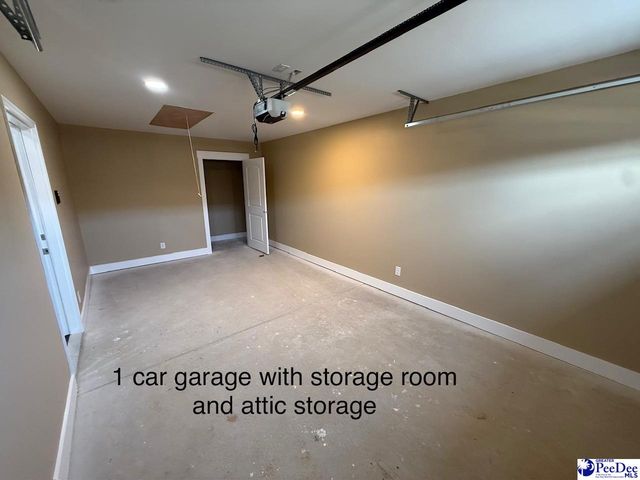 1714 Tuxedo Junction, Effingham, SC 29541