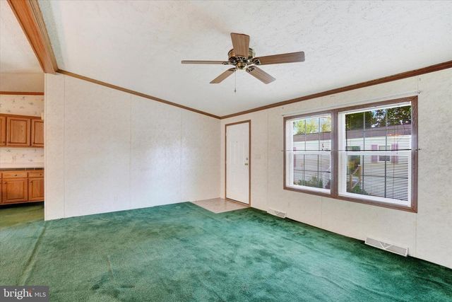 800 YORK RD #253, Dover, PA 17315