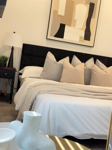 5527 Denmark Street B, Houston, TX 77028