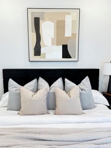 5527 Denmark Street B, Houston, TX 77028