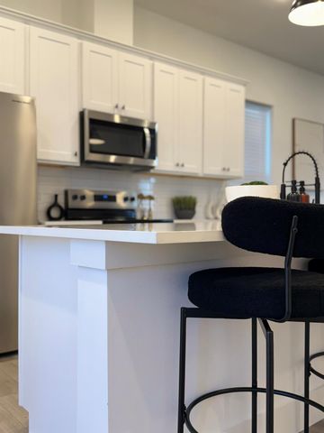 5527 Denmark Street B, Houston, TX 77028