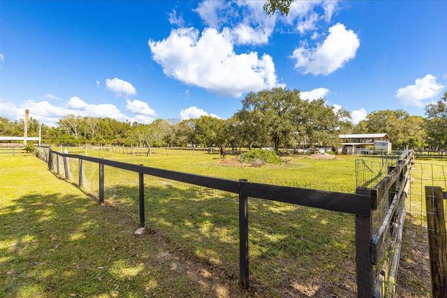 23801 SW Martin Highway, Okeechobee, FL 34974