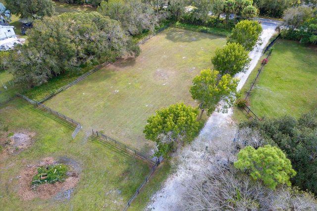 23801 SW Martin Highway, Okeechobee, FL 34974