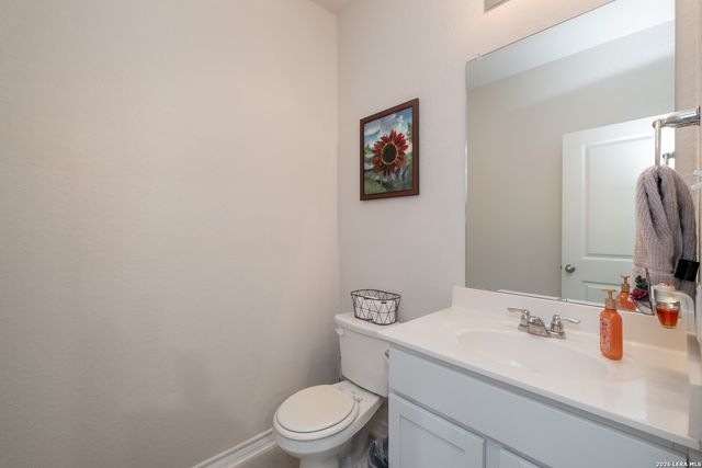 6815 Whisper Grove, San Antonio, TX 78252