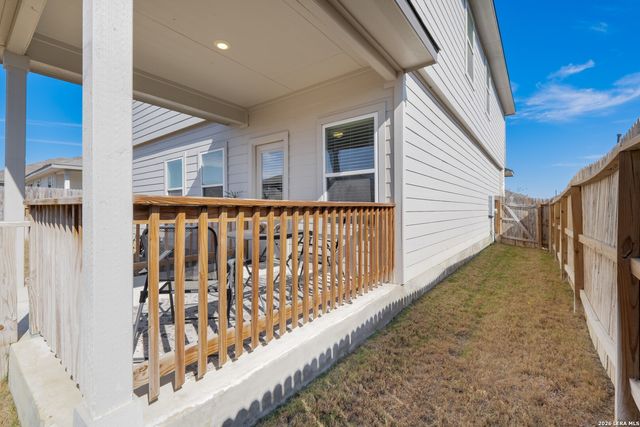 6815 Whisper Grove, San Antonio, TX 78252