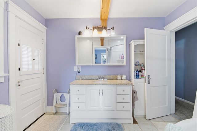 758 Parkway The Street, Jackson, MI 49203