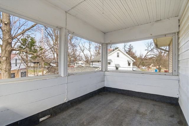 758 Parkway The Street, Jackson, MI 49203