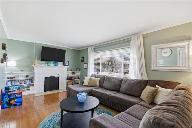 758 Parkway The Street, Jackson, MI 49203