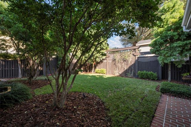 2531 W WATROUS AVENUE, Tampa, FL 33629