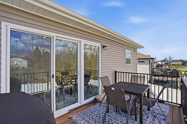 7490 S LAVENDER DR, Columbia, MO 65203