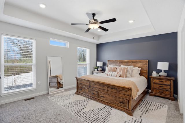 7490 S LAVENDER DR, Columbia, MO 65203