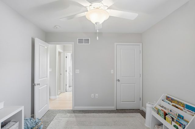 7490 S LAVENDER DR, Columbia, MO 65203