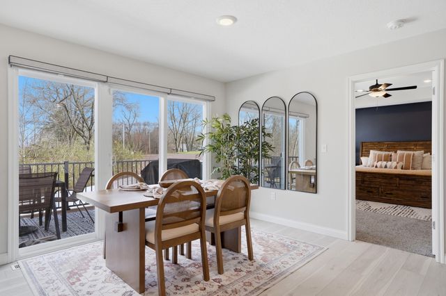 7490 S LAVENDER DR, Columbia, MO 65203