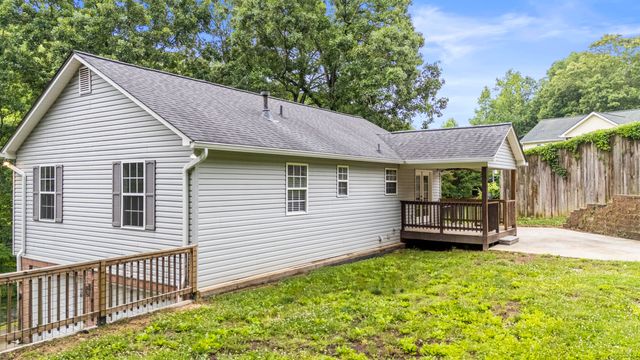 995 Ross Hollow Road, Ringgold, GA 30736