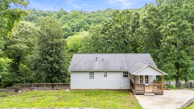 995 Ross Hollow Road, Ringgold, GA 30736
