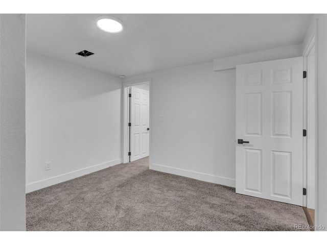 3715 N Jackson St, Denver, CO 80205