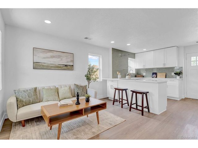 3715 N Jackson St, Denver, CO 80205