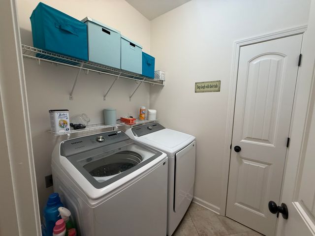 65 HIDDEN MEADOWS LN, Oakland, TN 38060