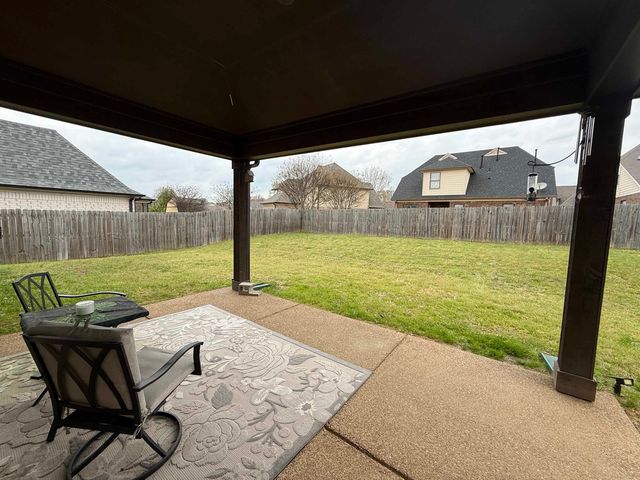 65 HIDDEN MEADOWS LN, Oakland, TN 38060
