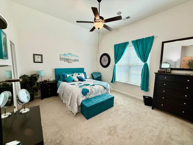 65 HIDDEN MEADOWS LN, Oakland, TN 38060