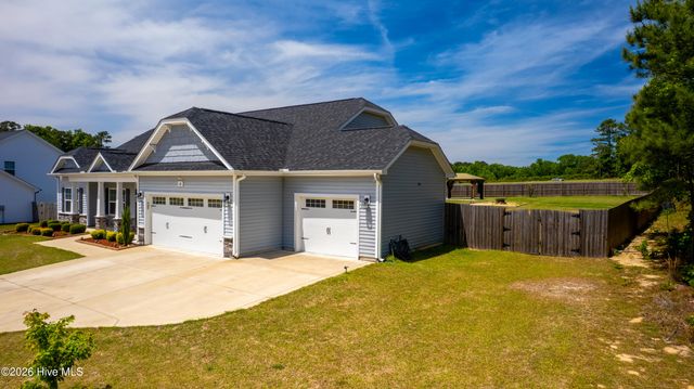 163 Enfield Drive, Carthage, NC 28327