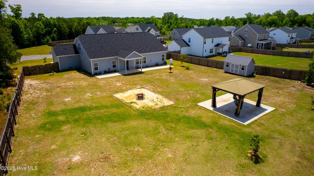 163 Enfield Drive, Carthage, NC 28327