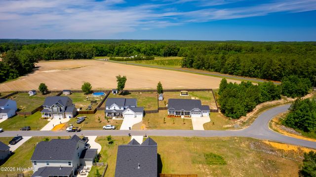 163 Enfield Drive, Carthage, NC 28327