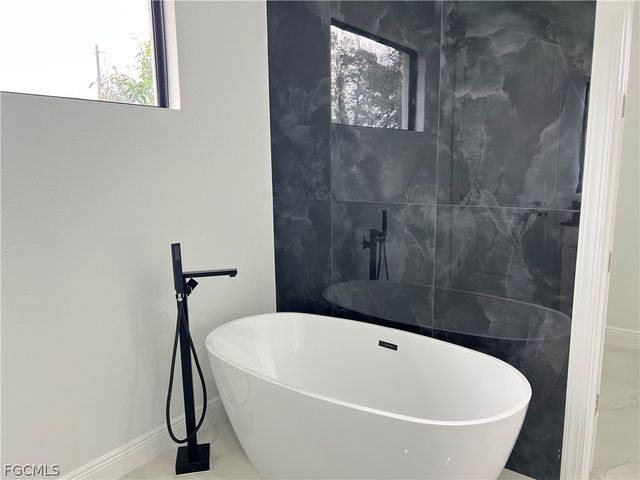 5331 Butte ST, Lehigh Acres, FL 33971