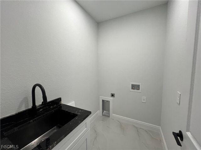 5331 Butte ST, Lehigh Acres, FL 33971