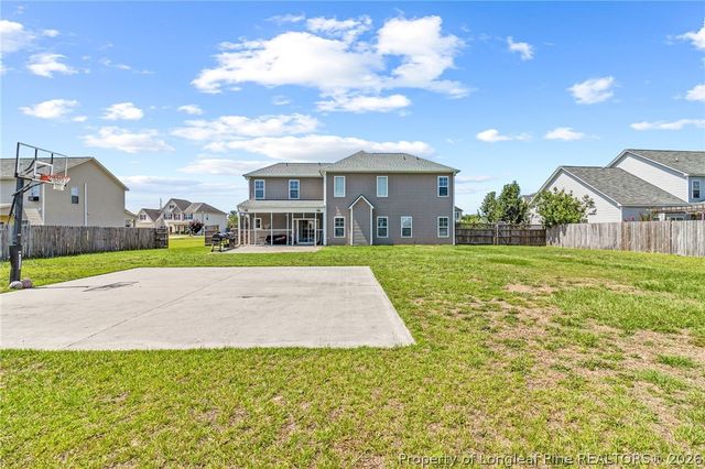 6613 Planters Row Drive, Hope Mills, NC 28348
