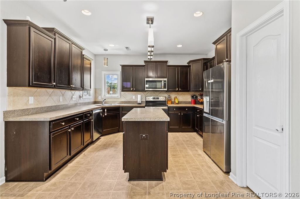6613 Planters Row Drive, Hope Mills, NC 28348 — photo 12