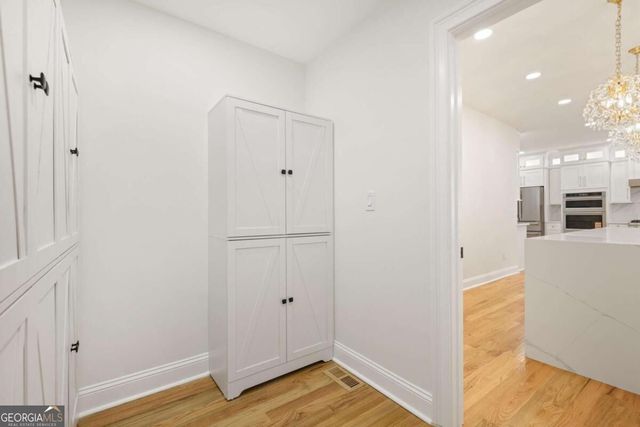 762 Bedford Oaks Drive, Marietta, GA 30068