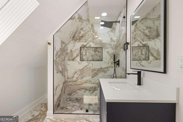 762 Bedford Oaks Drive, Marietta, GA 30068