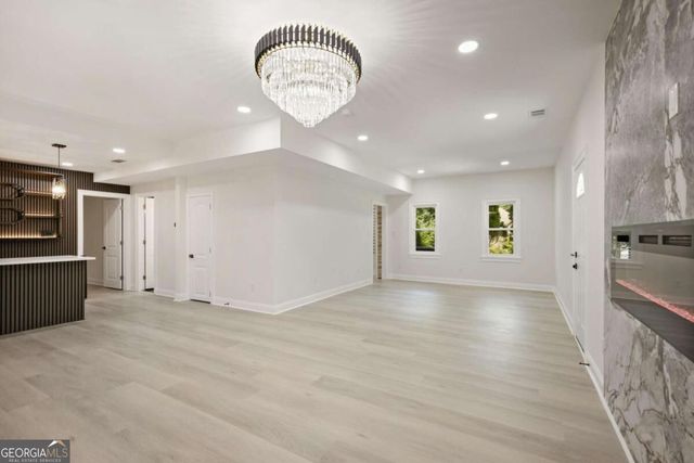 762 Bedford Oaks Drive, Marietta, GA 30068