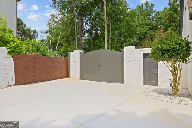 762 Bedford Oaks Drive, Marietta, GA 30068