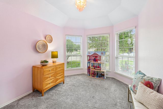 204 Rugby Lane, Mckinney, TX 75072