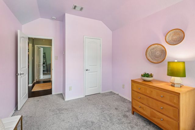 204 Rugby Lane, Mckinney, TX 75072