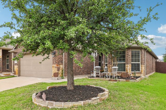 204 Rugby Lane, Mckinney, TX 75072