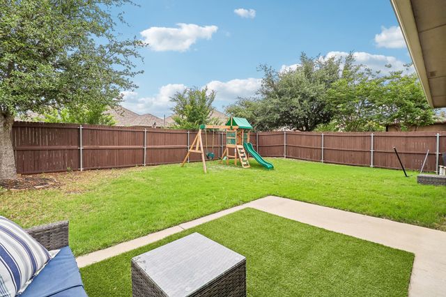 204 Rugby Lane, Mckinney, TX 75072