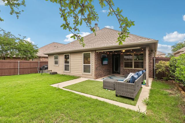 204 Rugby Lane, Mckinney, TX 75072